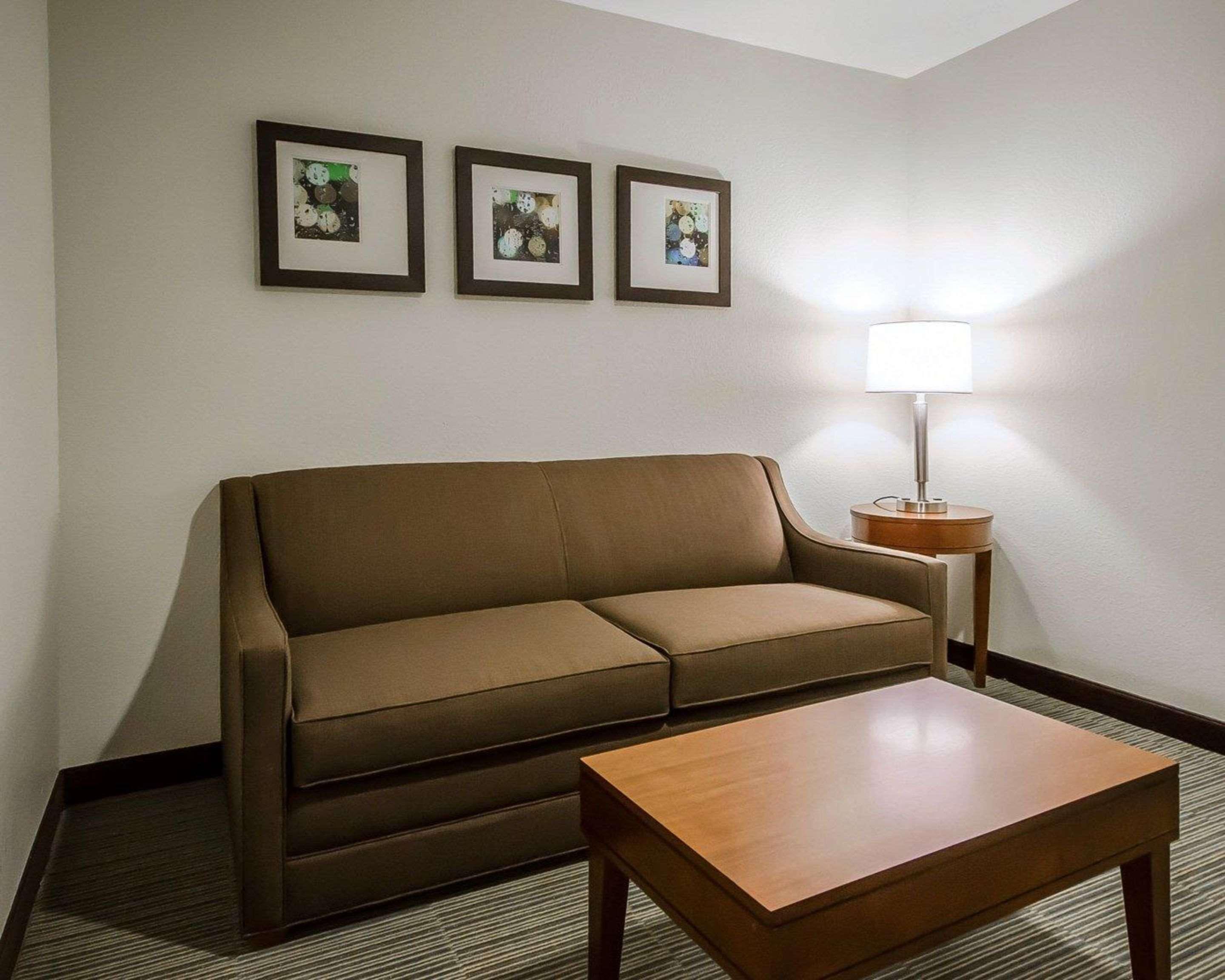 Comfort Inn Ferdinand Экстерьер фото