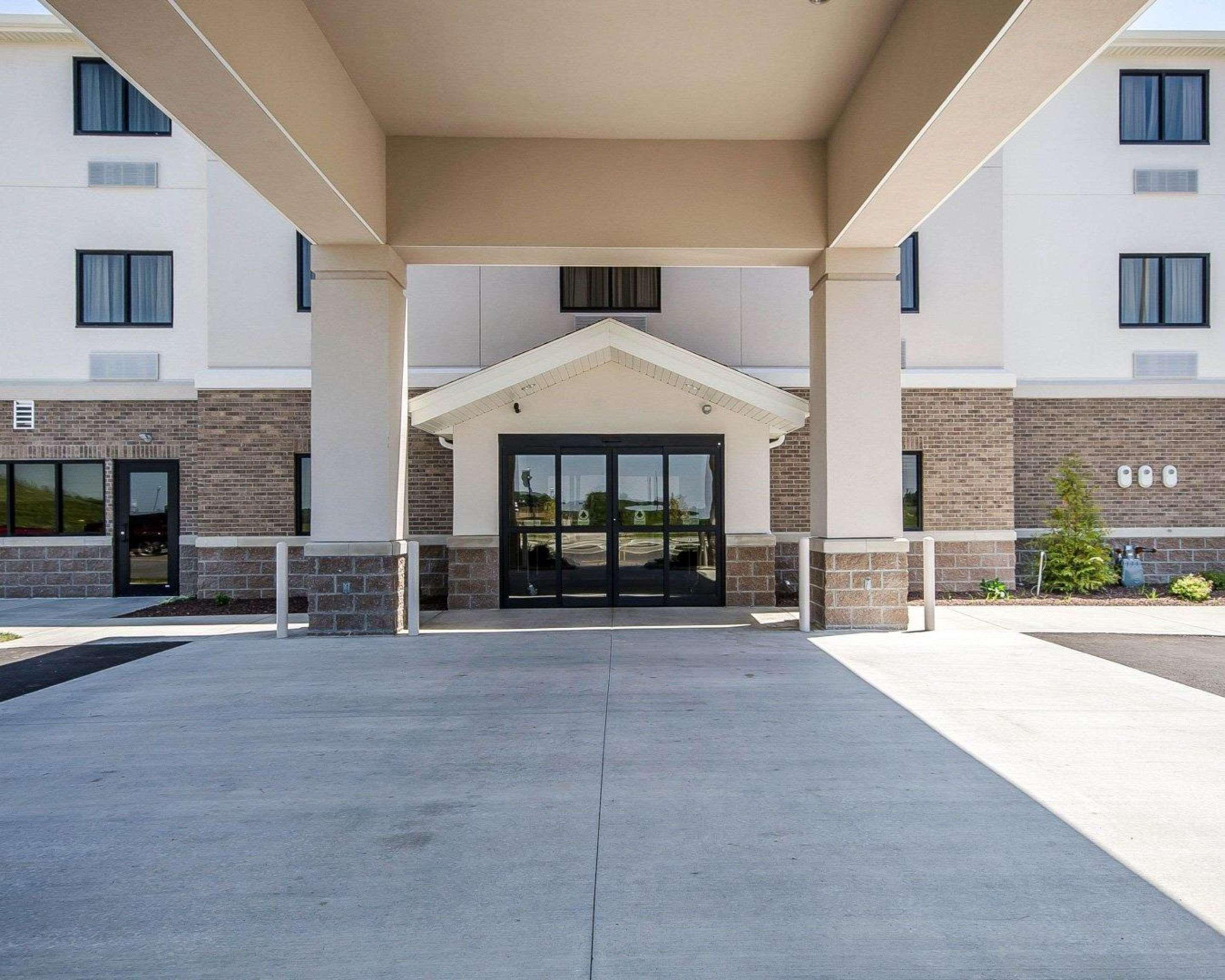 Comfort Inn Ferdinand Экстерьер фото
