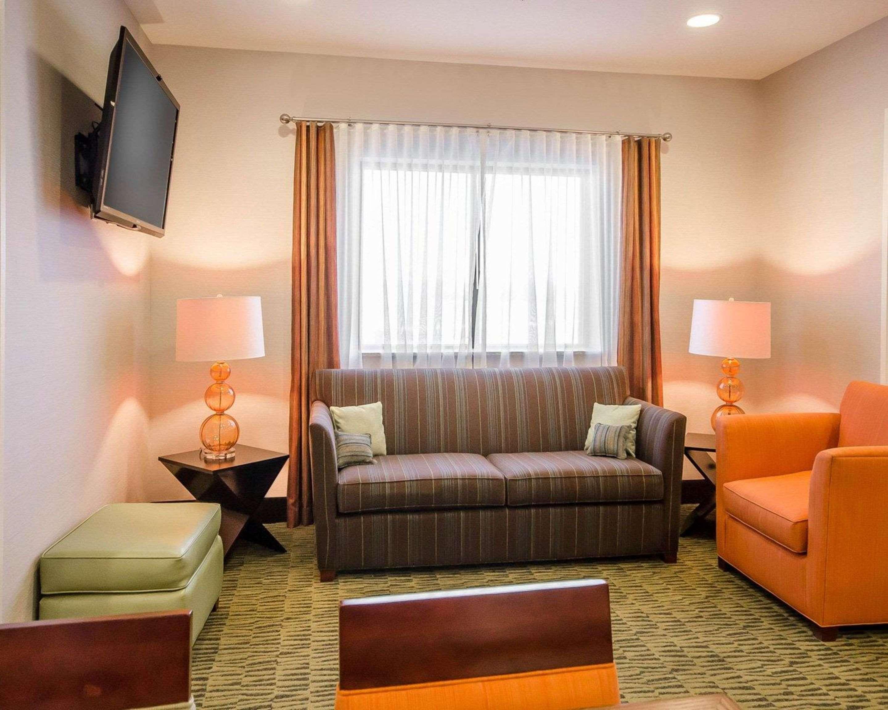 Comfort Inn Ferdinand Экстерьер фото