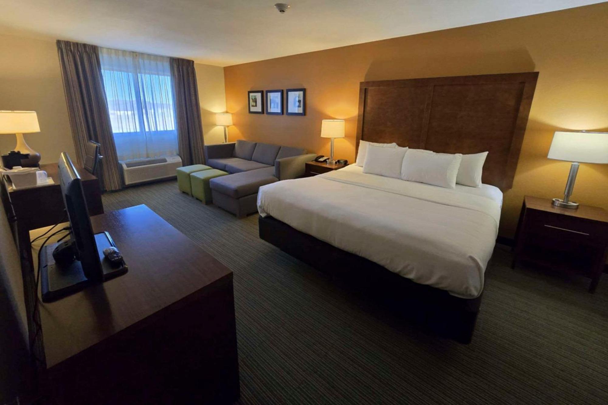 Comfort Inn Ferdinand Экстерьер фото