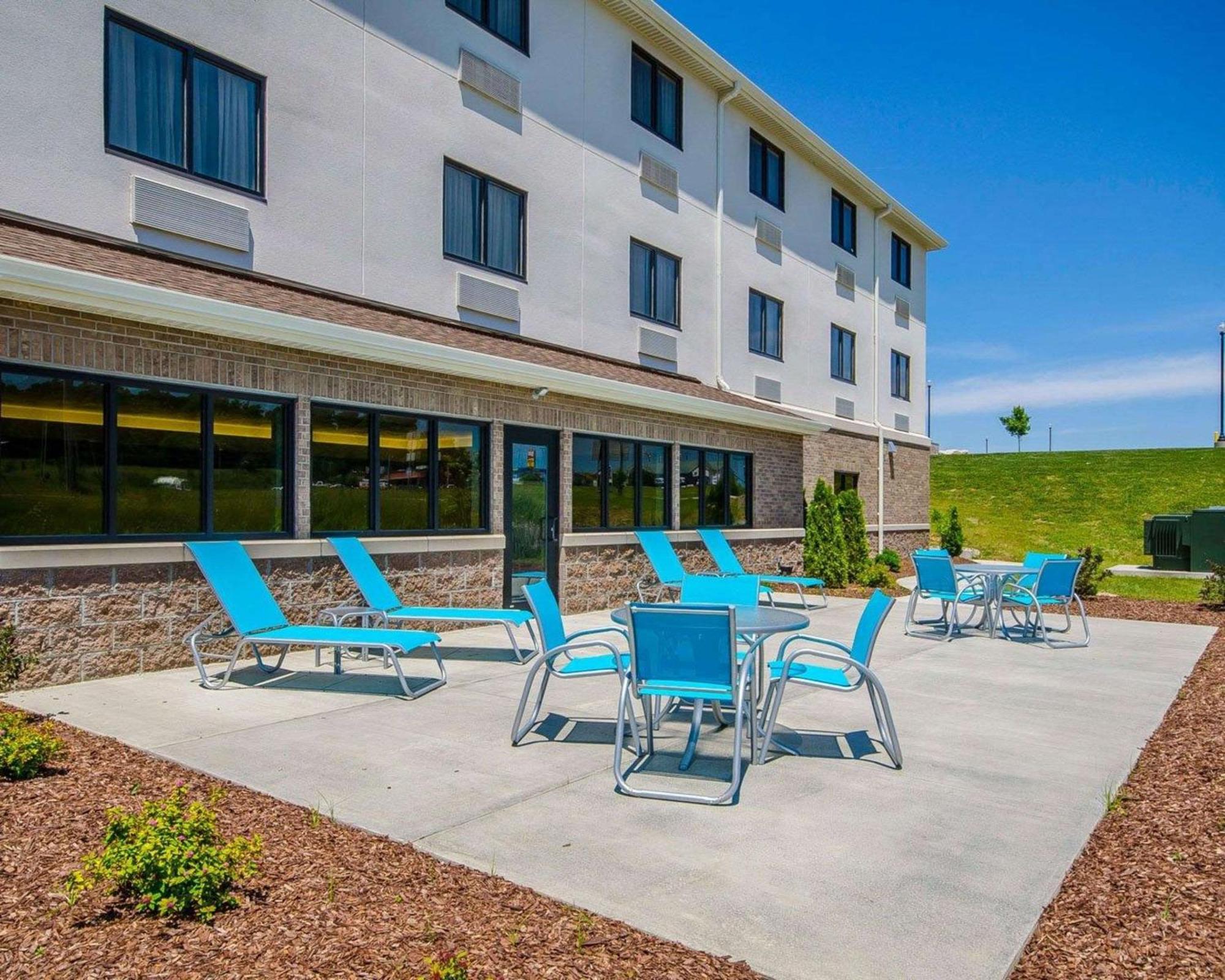 Comfort Inn Ferdinand Экстерьер фото
