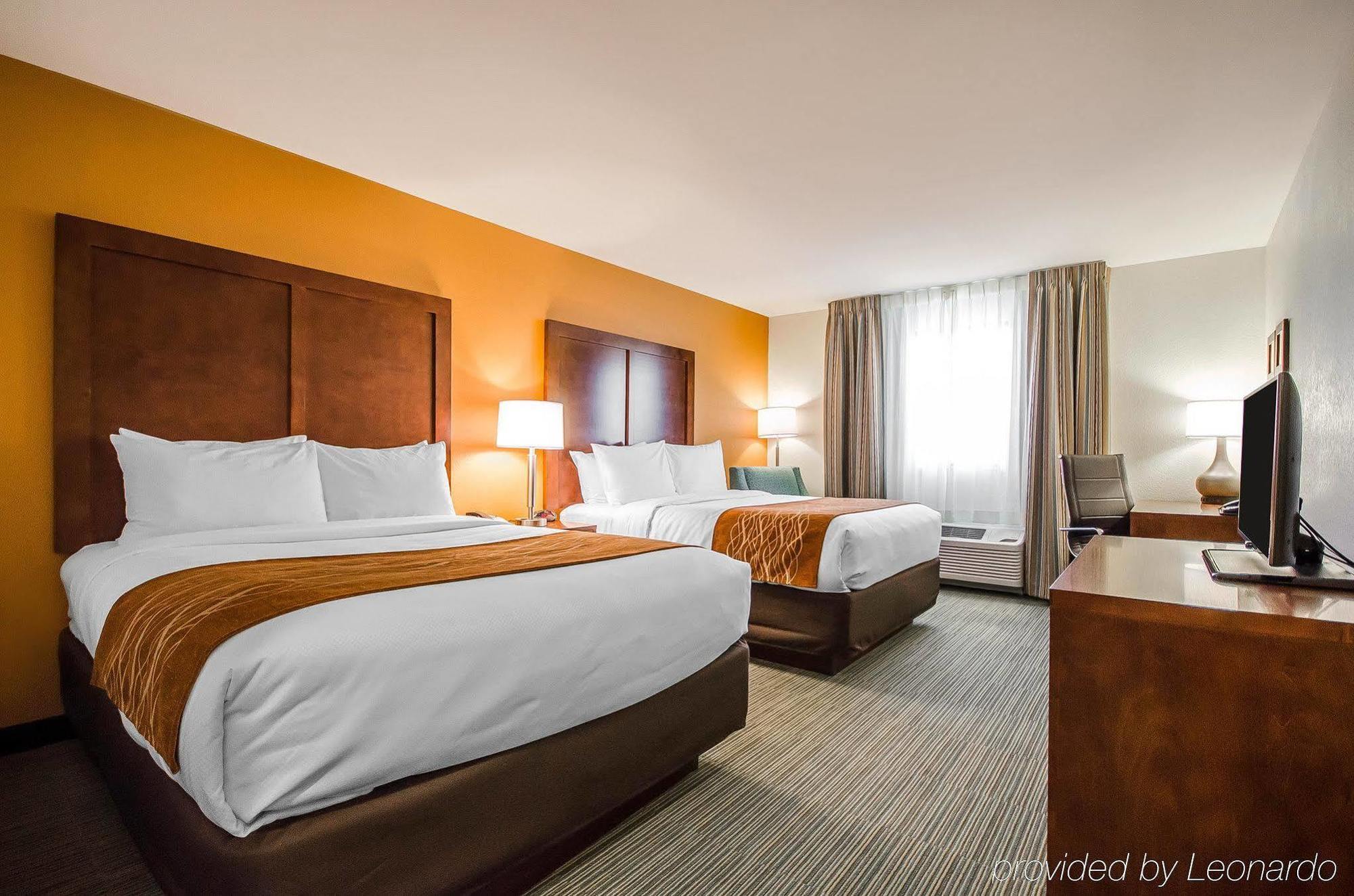 Comfort Inn Ferdinand Экстерьер фото