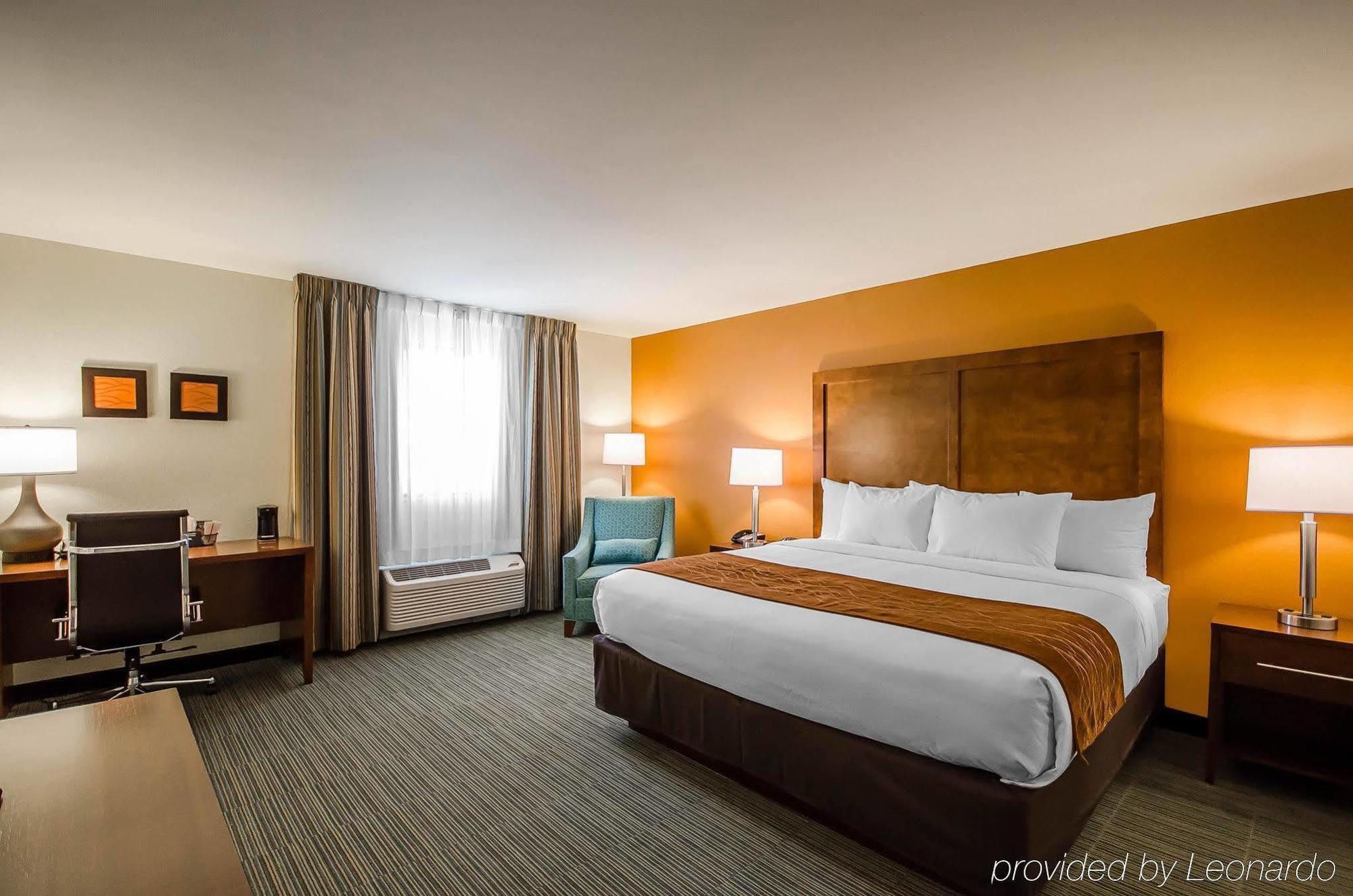 Comfort Inn Ferdinand Экстерьер фото
