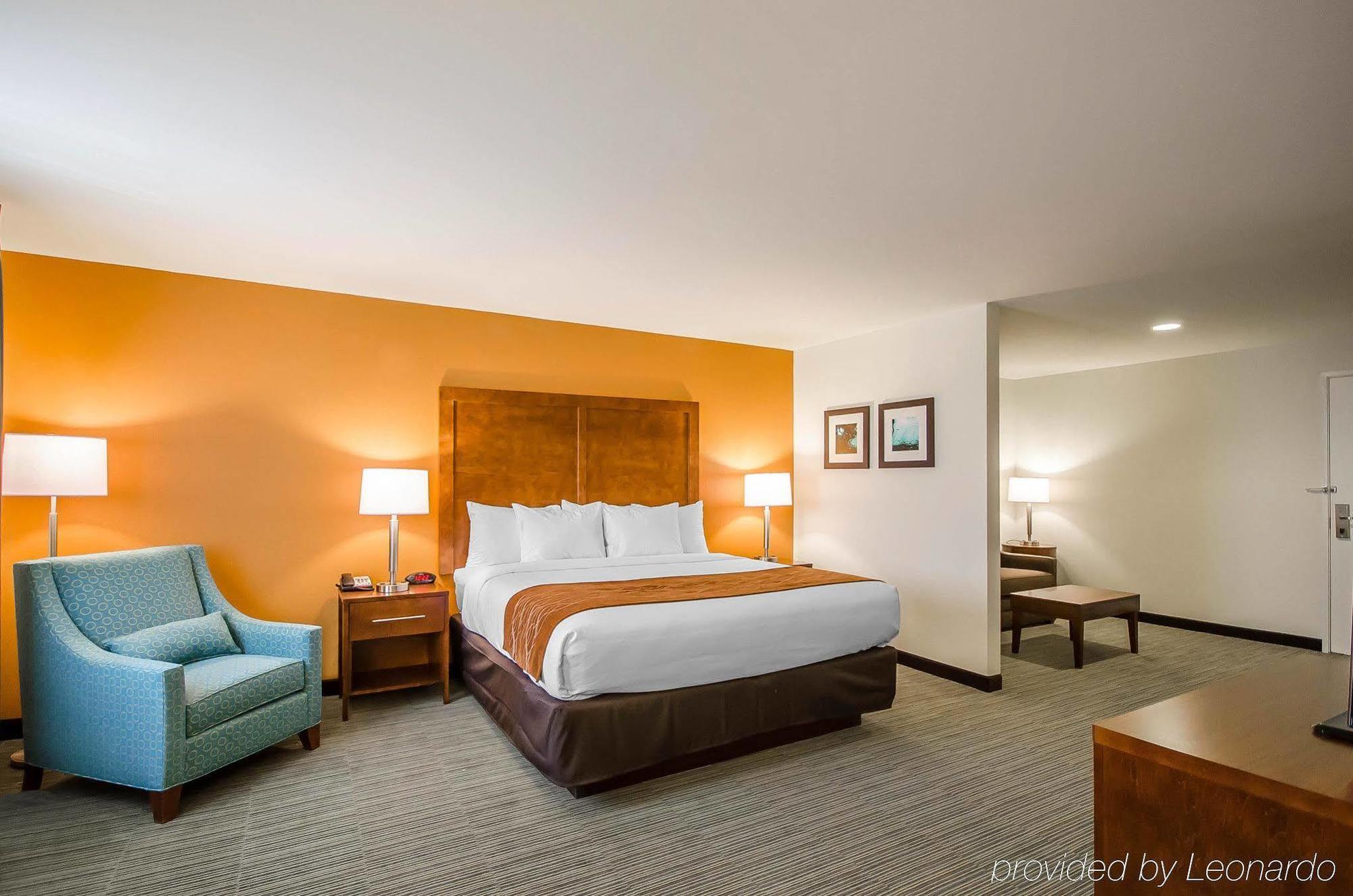 Comfort Inn Ferdinand Экстерьер фото